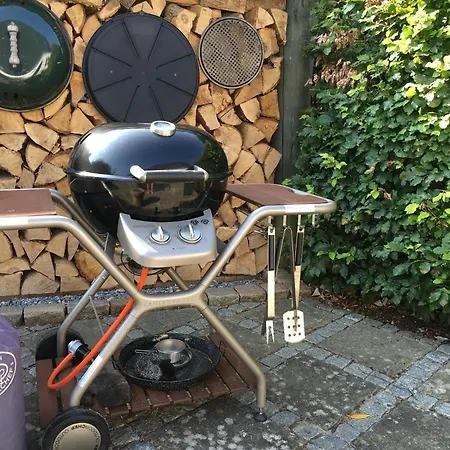 Helts - Helts Πανσιόν Χέρνινγκ